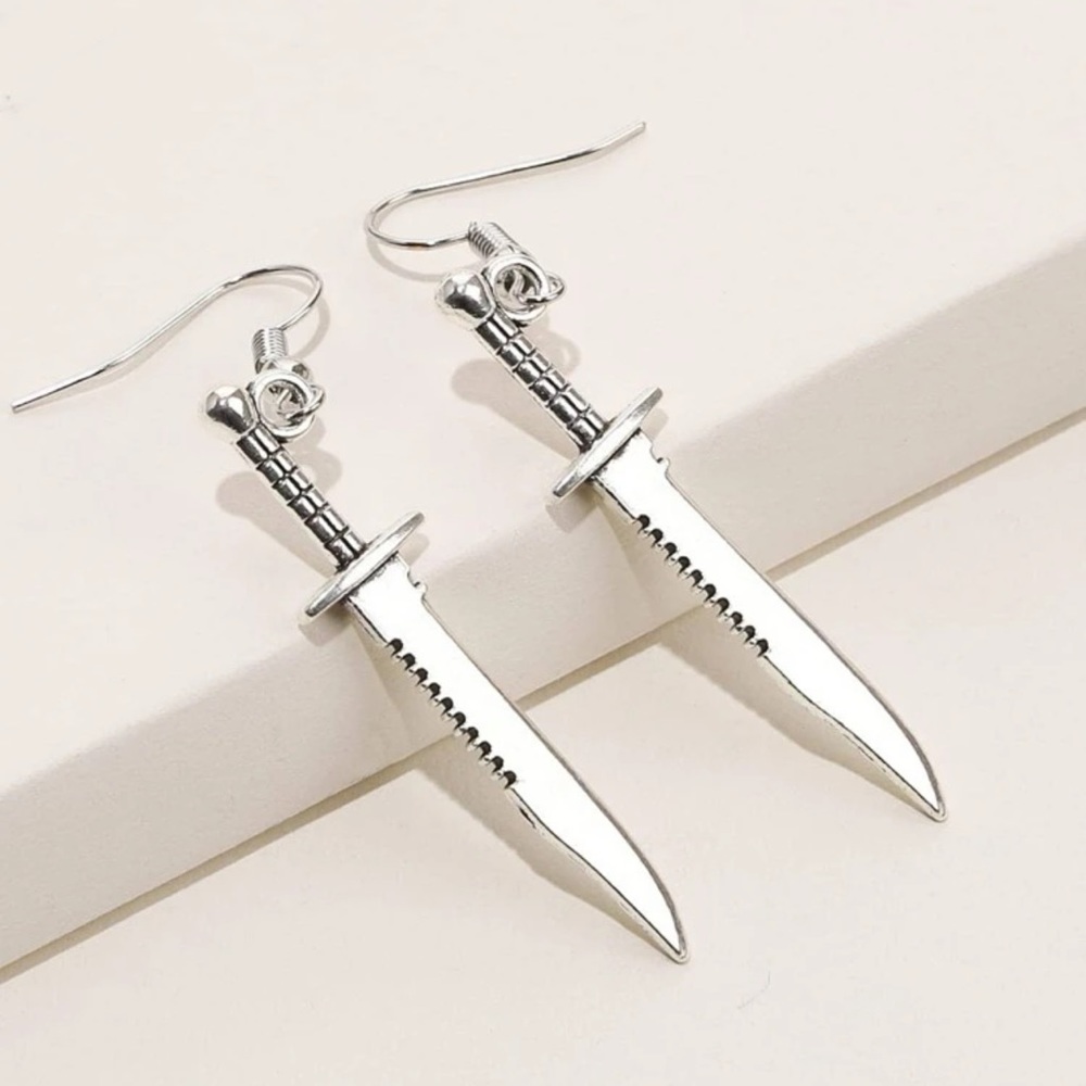 Knife earrings